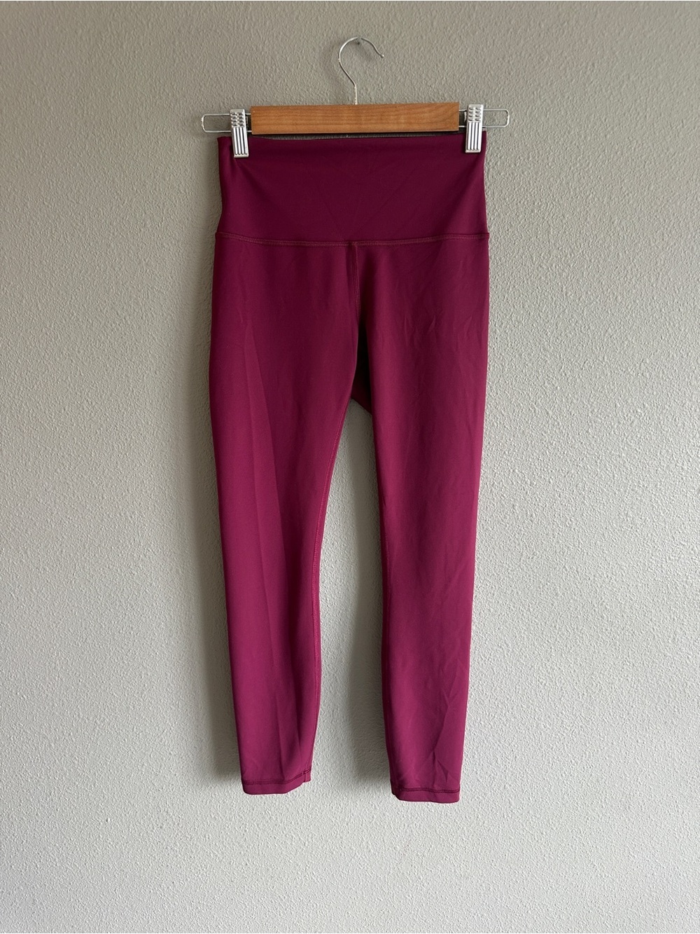 Lululemon Wunder Train 25” leggings in Berry 6